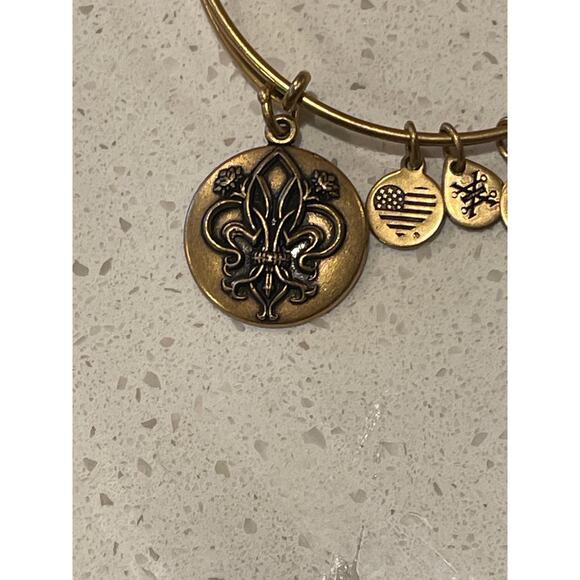 Alex and Ani Fleur de Lis bracelet - Picture 5 of 7